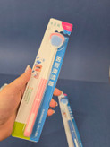 مسواک زبان پاککن سیلیکونی اورجینال N888 | کاهش ۷۵٪ باکتری مولد بوی بد + فرچه متراکم + سیلیکون بهداشتی + ضد رفلکس تهوع | مناسب آقایان و بانوان