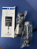 گوشتکوب برقی گوسونیک اورجینال ۱۲۰۰ وات مدل GSB-831 | موتور پرقدرت + دکمه توربو + تیغه ۴ پره ضد پاشش + تنظیم سرعت + کار مستقیم در قابلمه داغ | مناسب پوره، سوپ و اسموتی